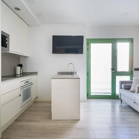 Moderno Estudio & Zona Gourmet & Shopping Gb2b *