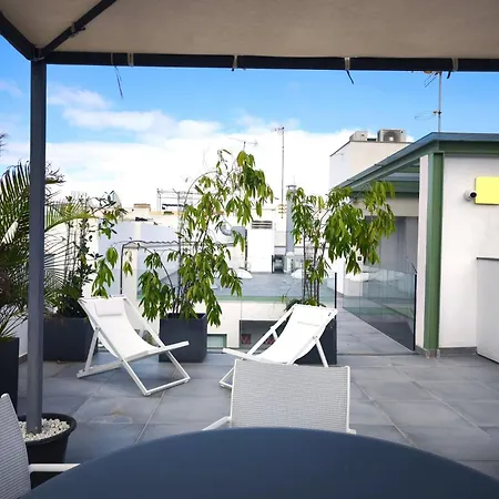 Moderno Estudio & Zona Gourmet & Shopping Gb2b